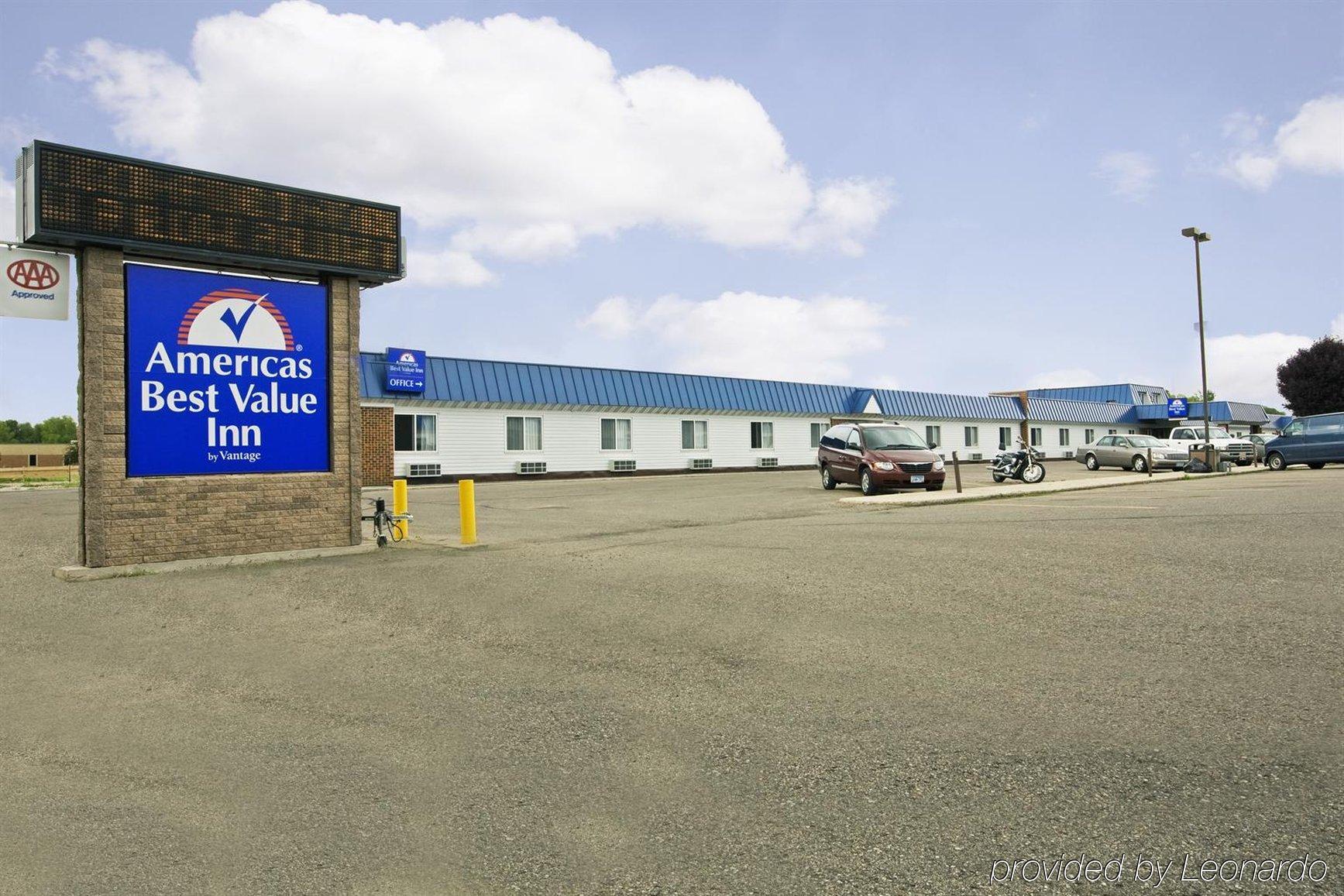 Americas Best Value Inn Grand Forks Luaran gambar
