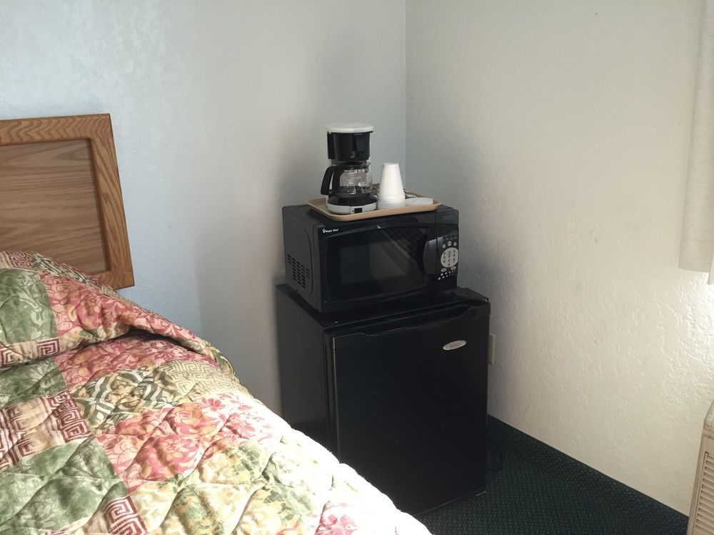Americas Best Value Inn Grand Forks Luaran gambar