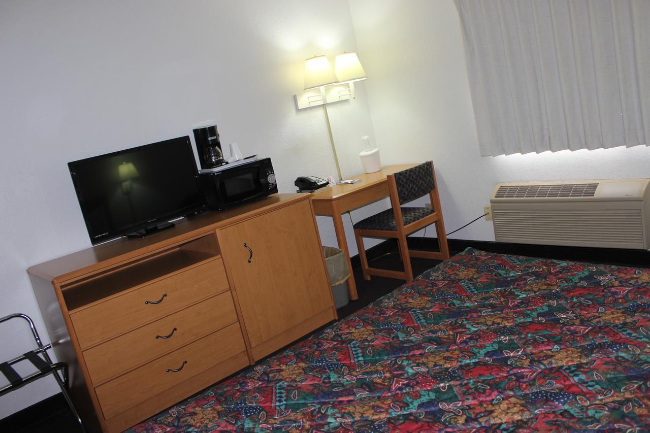 Americas Best Value Inn Grand Forks Luaran gambar