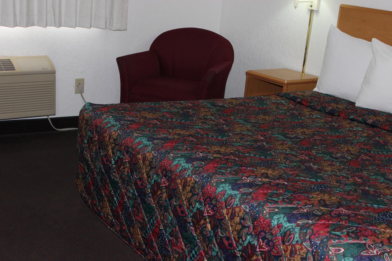 Americas Best Value Inn Grand Forks Luaran gambar