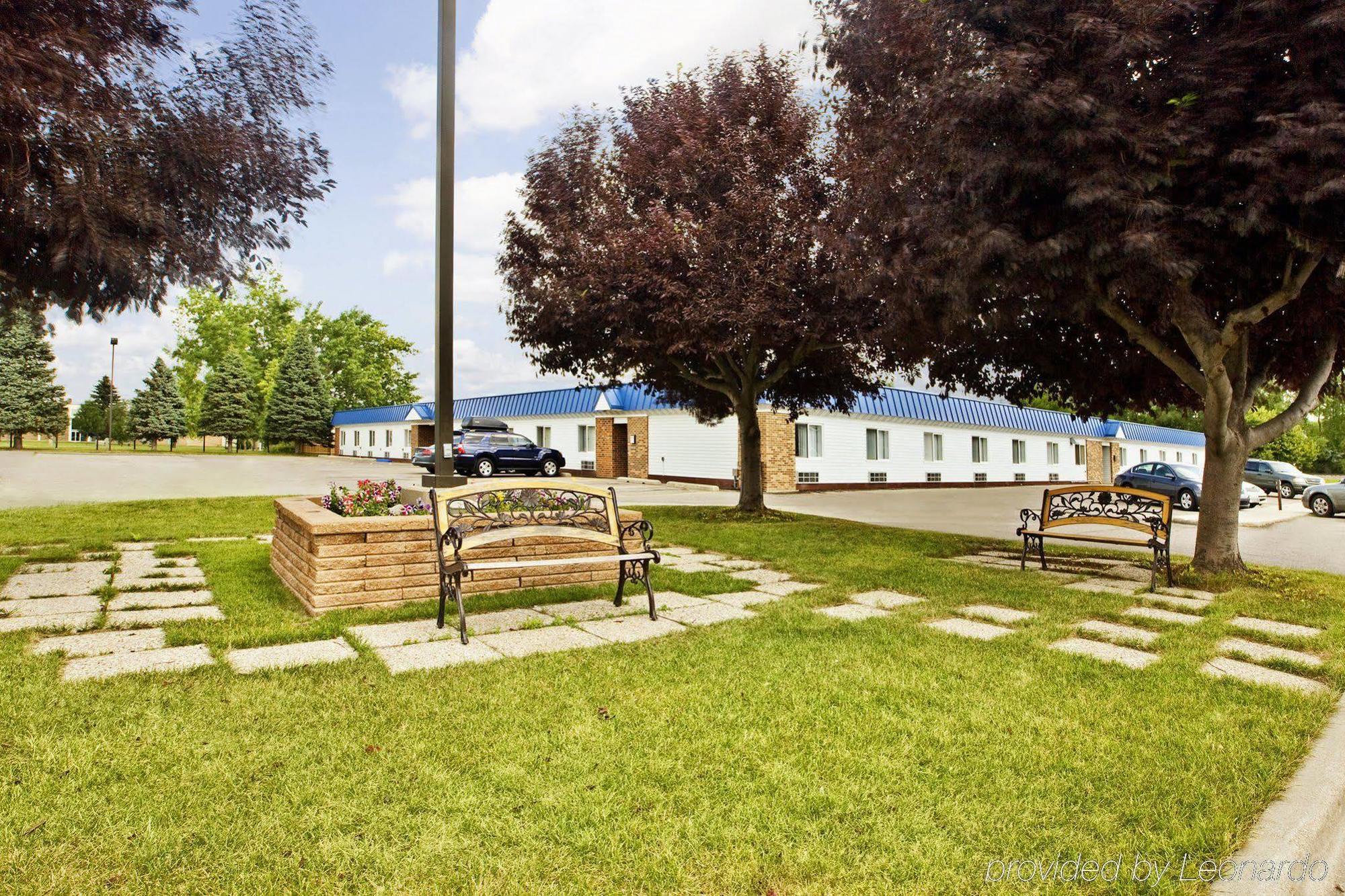 Americas Best Value Inn Grand Forks Luaran gambar