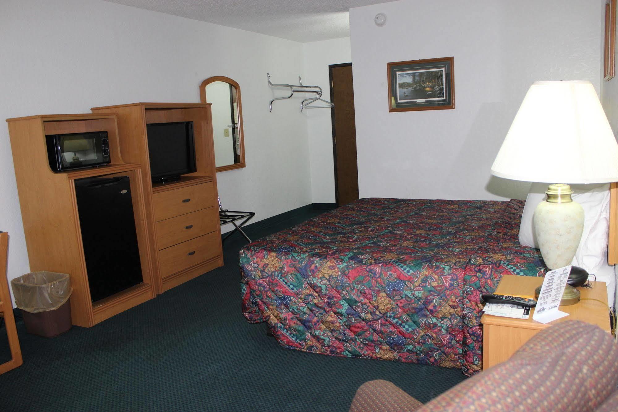 Americas Best Value Inn Grand Forks Luaran gambar