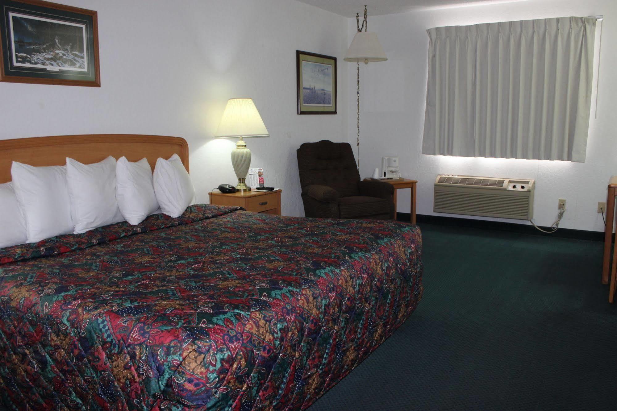Americas Best Value Inn Grand Forks Luaran gambar