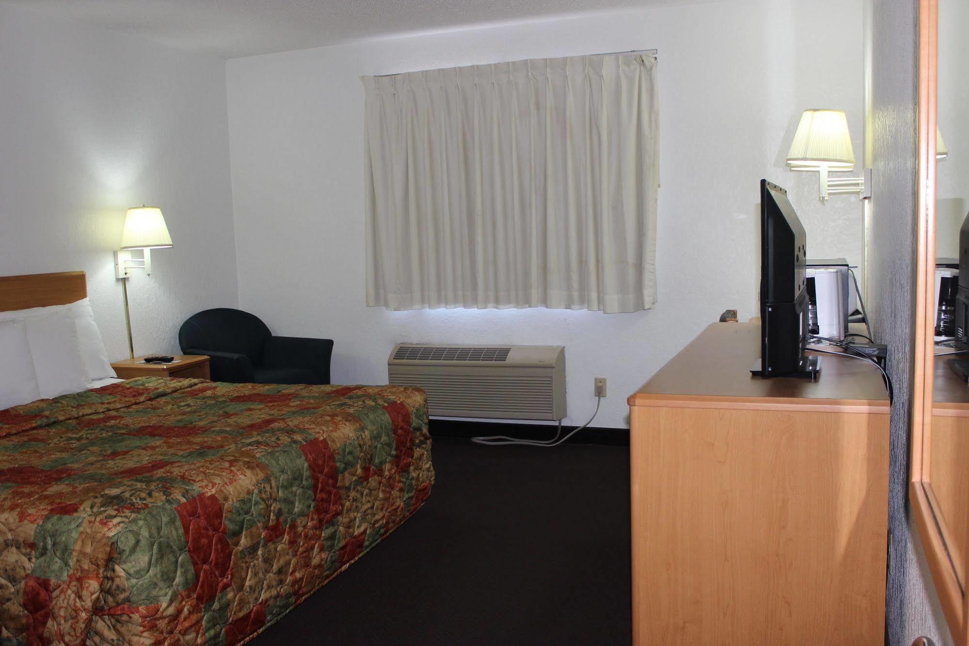 Americas Best Value Inn Grand Forks Luaran gambar
