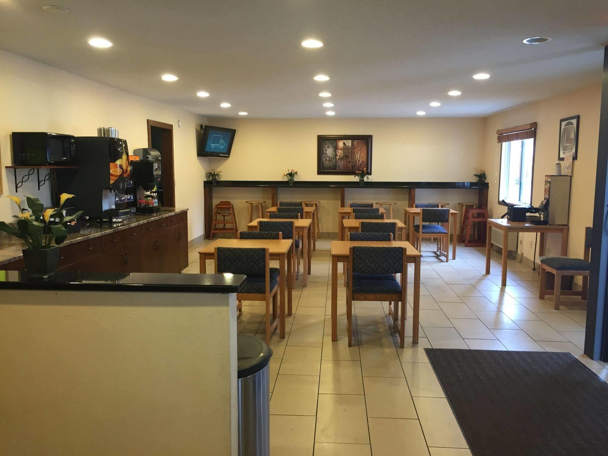 Americas Best Value Inn Grand Forks Luaran gambar