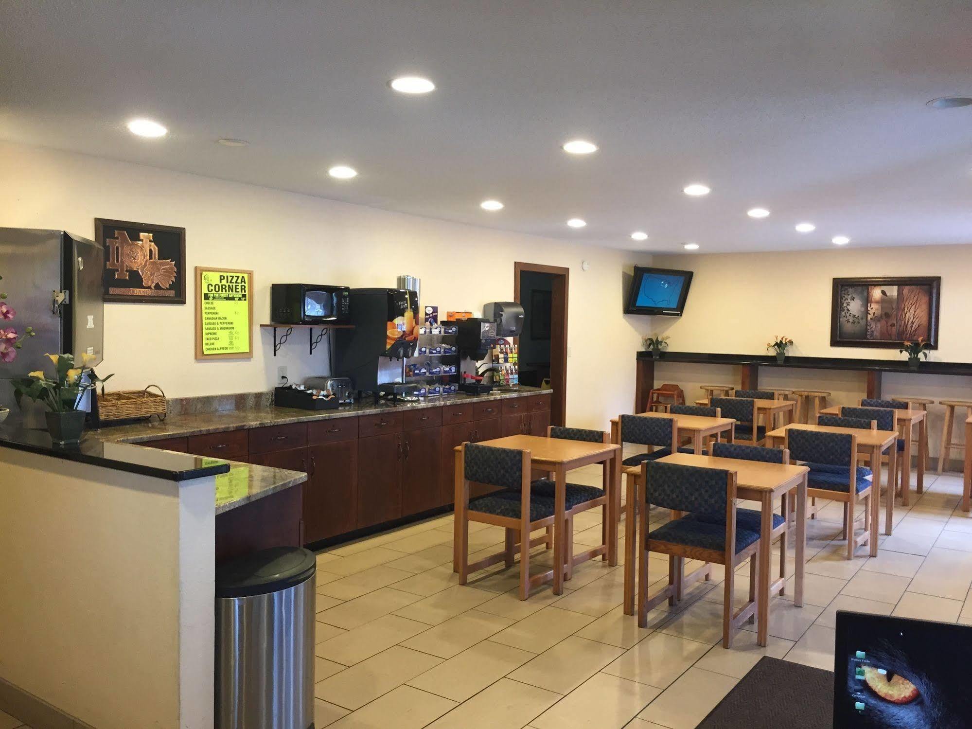 Americas Best Value Inn Grand Forks Luaran gambar