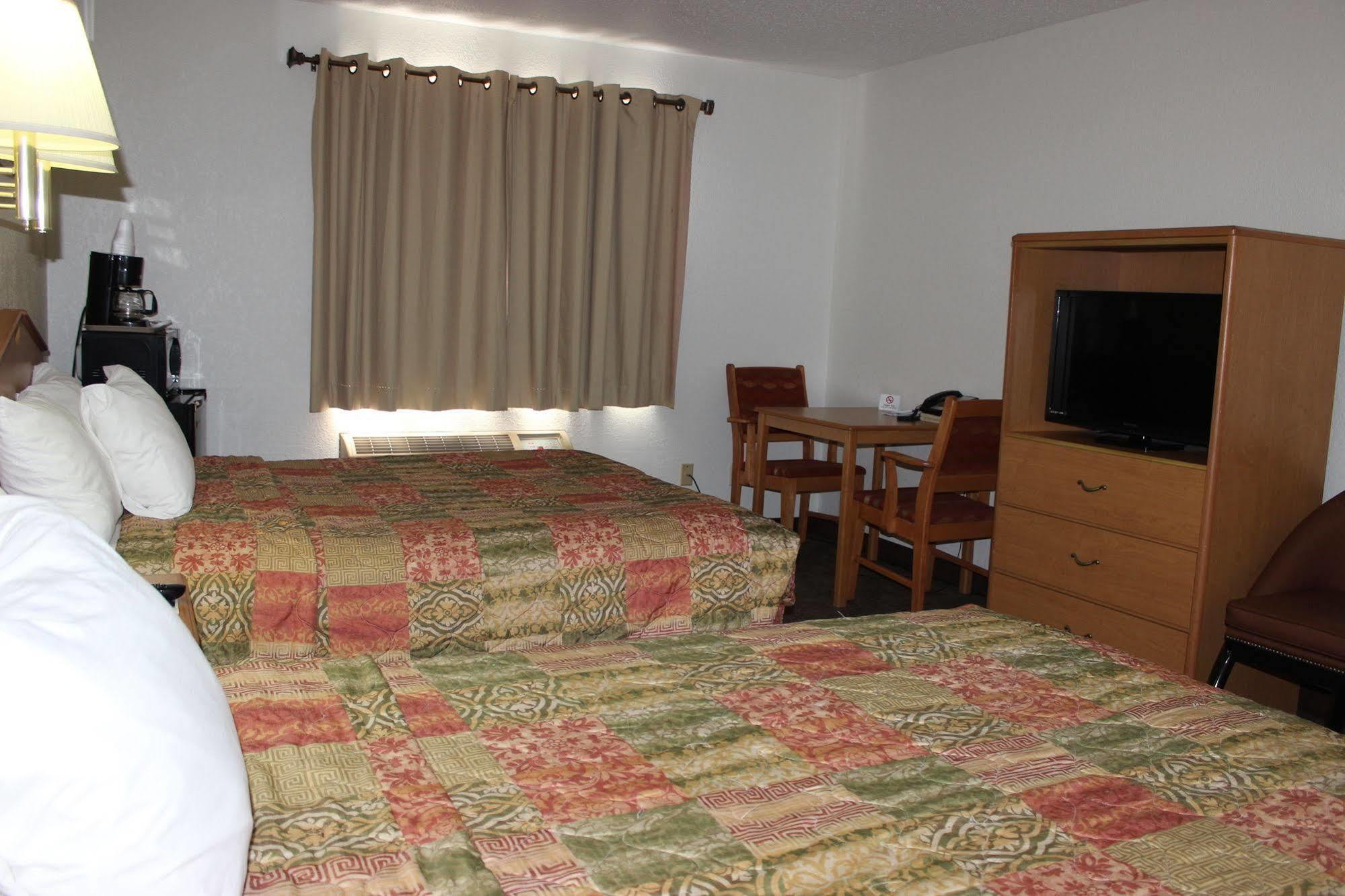 Americas Best Value Inn Grand Forks Luaran gambar